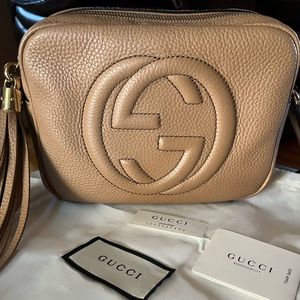 Authentic GUCCI Camelia Leather Soho Disco Bag